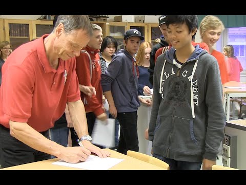 Christer Fuglesang åker på skolturné - Trailer