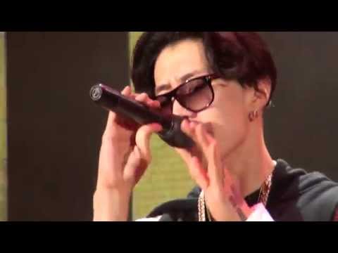 150821 LOTTE WORLD NIGHT PARTY 1-JAY PARK