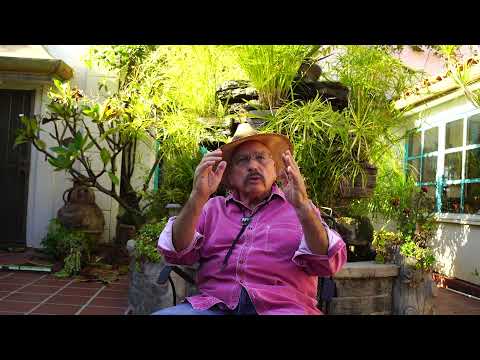 "A World of Difference," S1, E11 | "Difference Maker" | Victor Villasenor