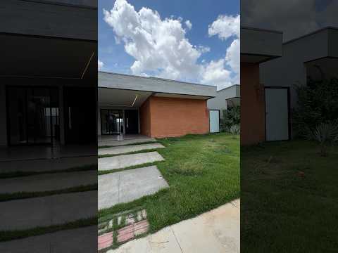 Casa Condomínio Fechado ParqVille Jacarandá próximo ao Aparecida Shopping