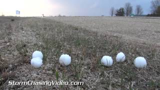 preview picture of video '4/12/2014 Waverly, IA Hailstones'