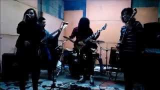 Welcome to dying  Insomnia Cover ♫♫♫