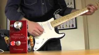 Video thumbnail for Dazatronyx: Class A Germanium Amplifier with Strat (demo only) by Brett Kingman