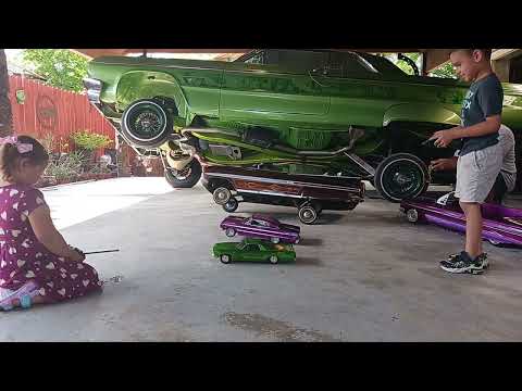 lowrider in different scales