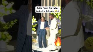 What they didnt show you!!😱 Tyler Perry prays 4 LeAndria Johnson #tylerperry #leandriajohnson #pray