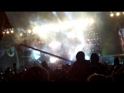 What's Up feat DeMoga Music - La Multi Ani -  live @ Piata Constitutiei Revelion 2014