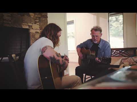 Billy Strings and Bryan Sutton - Texas Gales [Doc Watson's Guitar, Ol' Hoss]
