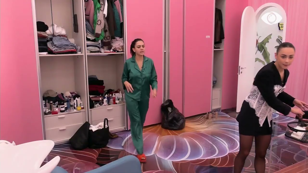 Livia pyet Krisën: I ke thënë gjë Gertës që donim të thyenim kutinë?