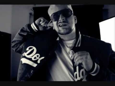 WALDEMAR KASTA feat. Gural, Verte - MUSISZ.wmv