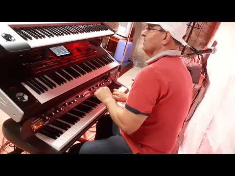 impro on Korg Keyboards just simply playing on Krome Ex - Pa4X - and Vintage SV 2 - 73.