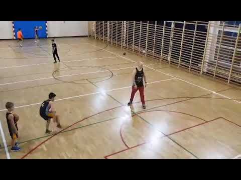 Ćwiczenie z koszykówki dla dzieci 7-10 lat.