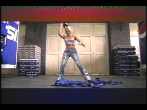 Pepsi: Britney Spears "Joy of Pepsi" Commercial (Alfred Hochstrasser)