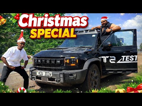 SANTA & The ELF Surprise People With Gifts In The JETOUR T2