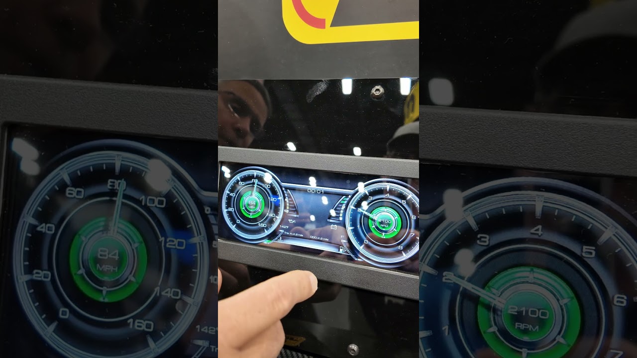 AutoMeter SEMA 2025 InVision 8.8 Digital Dash – Full Digital Display for Any Build-Features/Overview