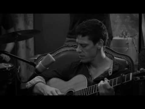 download lagu mp3 mp4 I Think We Re Alone Now Acoustic, download lagu I Think We Re Alone Now Acoustic gratis, unduh video klip I Think We Re Alone Now Acoustic