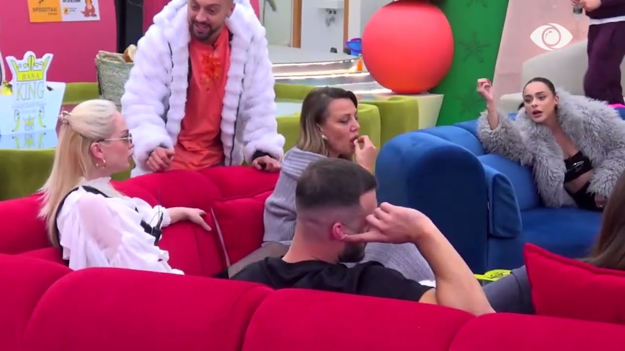 “Nuk ke asnjë ndryshim nga Rozana”/ Danja diskuton me Gjestin: Bashkë e keni bërë lojën