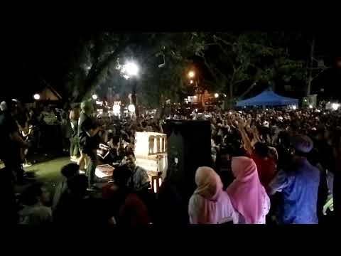 Serempet gudal #LAGU SARU.. Live in taman tirto agung(SOS)!!!