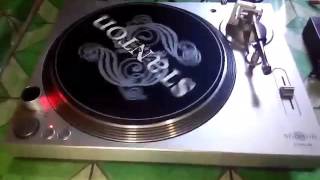 Video thumbnail for Stanton STR8-30 Direct Drive DJ Turntable by DJ Louie Mangubat Vlog TV
