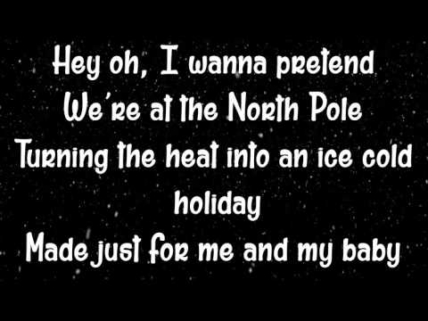download lagu mp3 mp4 Christmas And Chill Ariana Grande Download, download lagu Christmas And Chill Ariana Grande Download gratis, unduh video klip Christmas And Chill Ariana Grande Download