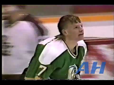 OHL Feb. 8, 1992 Shawn Heins,PET v Brett Marietti,LDN x2 Clips Peterborough Petes London Knights