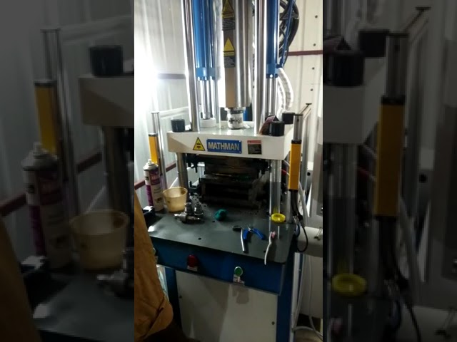 Vertical Injection Moulding Machine - Plunger Vertical Injection ...