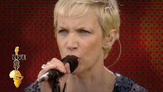 Annie Lennox - Little Bird (Live 8 2005)