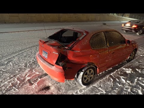 St. Cloud MN Snow makes for slick roads overnight - 12/11/2017