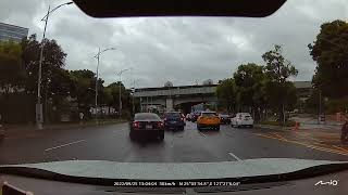 [問題] 這要檢舉甚麼項目