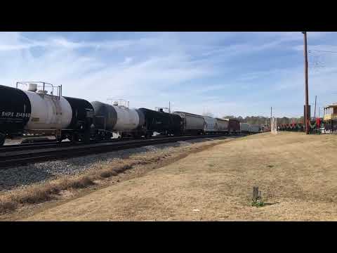 NS 175: UP 6718 NS 9688 UP 6224 Austell GA