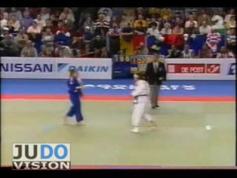 JUDO 1997 European Championships: Jessica Gal (NED) - Magali Baton (FRA)