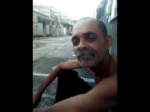 Chapando pela tarde no som do velho Bob😂😂