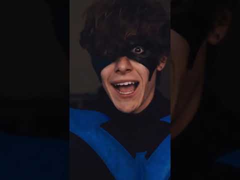 Nightwing Makes His Move