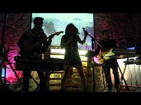 Star Motel Band live (Music sounds better)