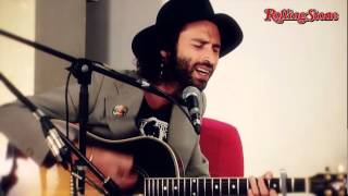 Directos &#39;RS&#39;: Leiva toca &#39;Eme&#39; en exclusiva en &#39;Rolling Stone&#39;