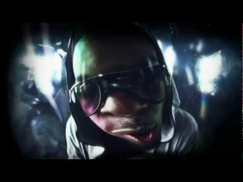 YT featuring Roscoe Dash - Dancin in da Mirror [Official Music Video]