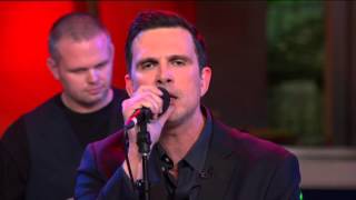 Ashley Hamilton &amp; The Lonely Hearts perform &quot;Jingle Bell Rock&quot; live on Good Day LA