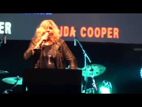 AIDA COOPER @ Teatro Creberg BG 15 2 14 DILLO ALLA LUNA