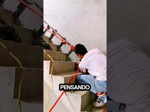 La Escalera que ADIVINA tus Pasos 💡👟
