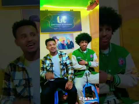 Girmee Daggafaa & Firoomsaa masfin Ijoollee biyyaa koo #newalbums please subscribe Oromoo Koo