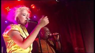 Paris Wells and Barrence Whitfield on Rockwiz 12th may 2012