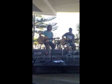 The 2 Tenors - 'Lean On Me' (live 2014)