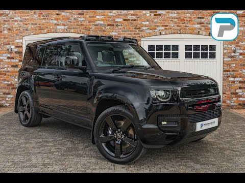 2022/72 LAND ROVER DEFENDER 110 X-DYNAMIC HSE 3.0 D300 IN SANTORINI BLACK METALLIC