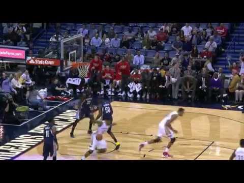 Alonzo Gee Down the Baseline | Grizzlies vs Pelicans | 12.1.2015