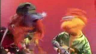 Muppet Show. Scooter and Electric Mayhem - Mr. Bassman