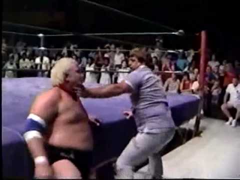 Bloody Studio Brawl - Tommy Rich, Jerry Lawler, Dirty Rhodes, Don Bass (9-27-86) Memphis Wrestling