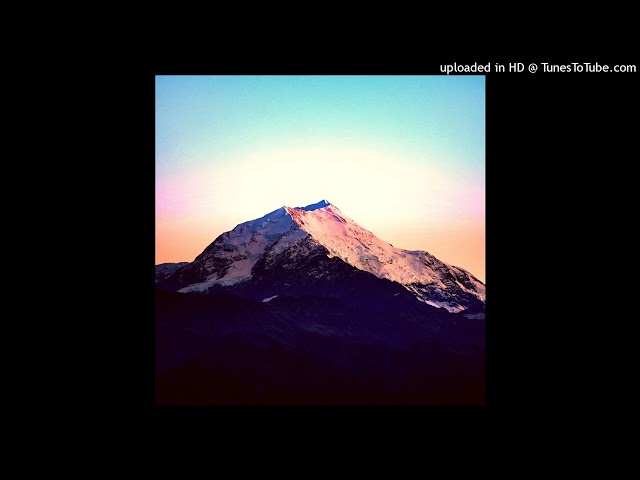 Flexin' With Riches featured video