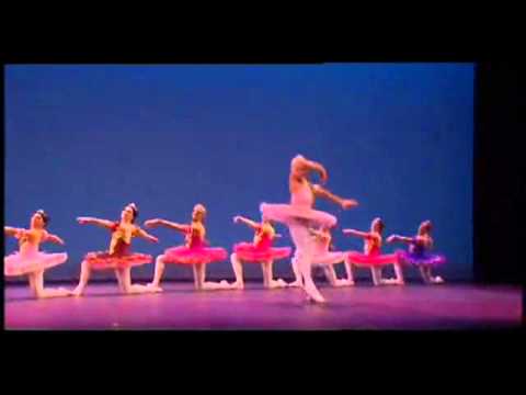 Trocks Paquita Grand Finale