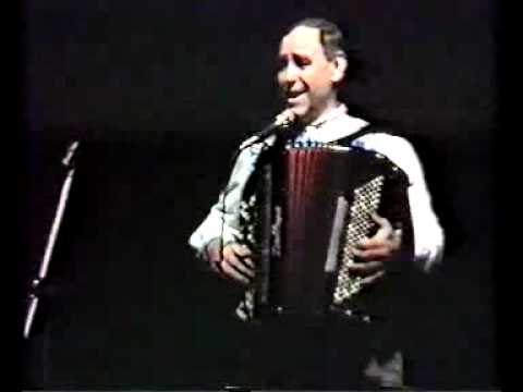 Michal D'armotsky - Ide richtar po dedine