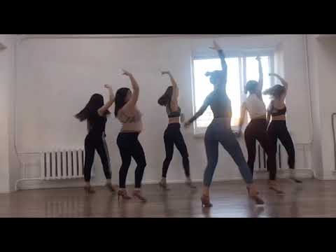 Aventura inmortal / Bachata lady style by Elza