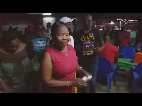 Saint Valentin A Akyékoi Avec Adolphe De Bronze - Ayêla